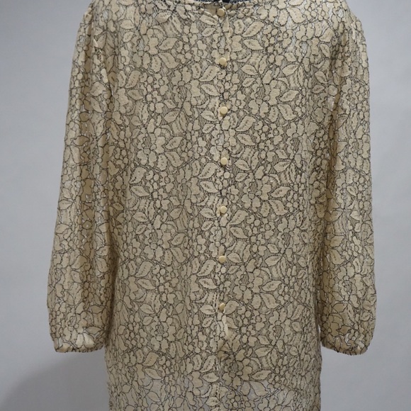 Loft lace Top - Picture 5 of 7